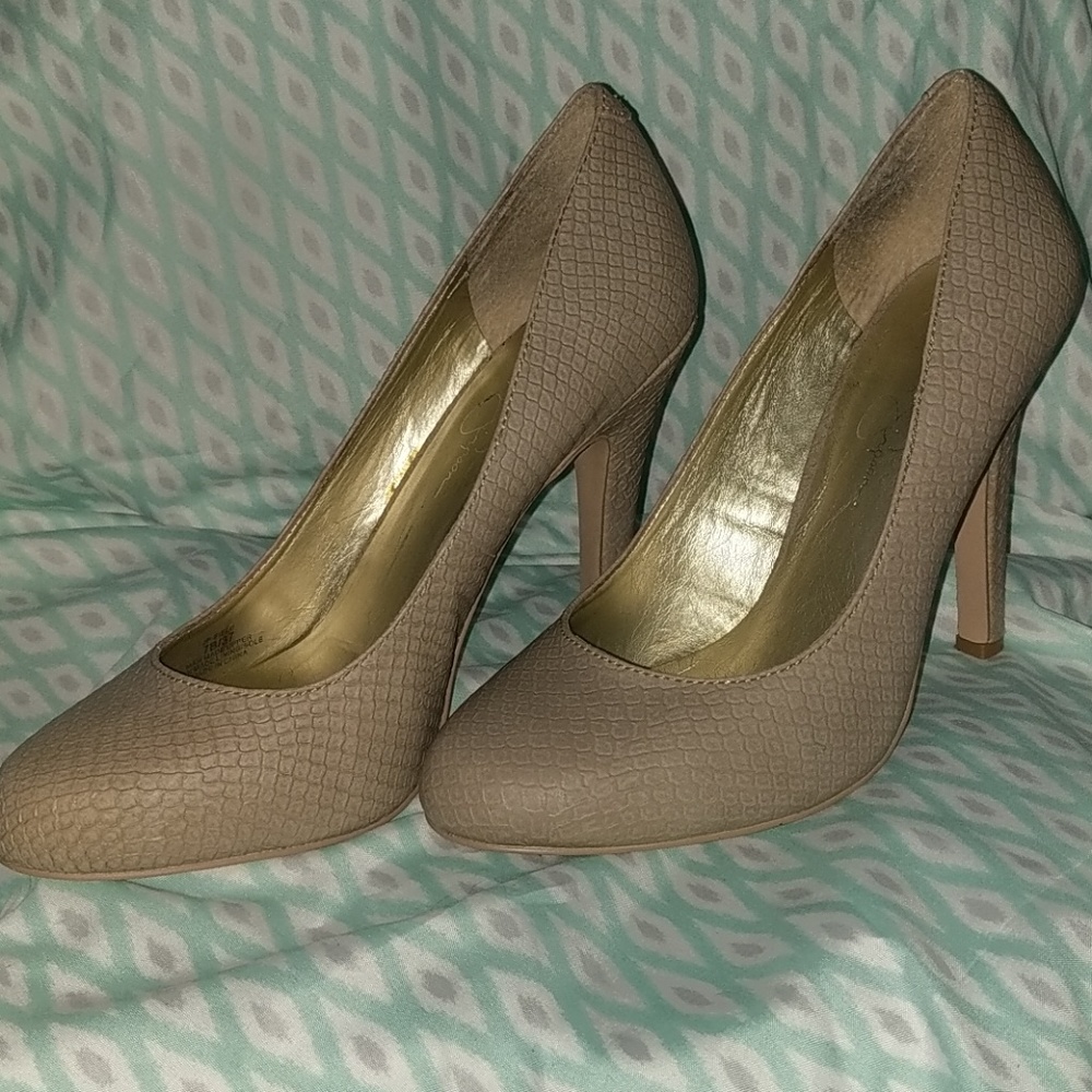Jessica Simpson Taupe Heels